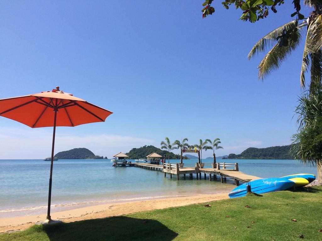 Makathanee Resort Koh Mak Exterior photo