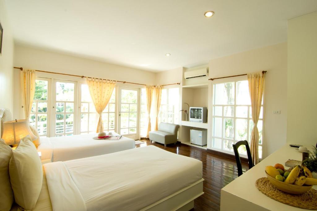 Makathanee Resort Koh Mak Exterior photo