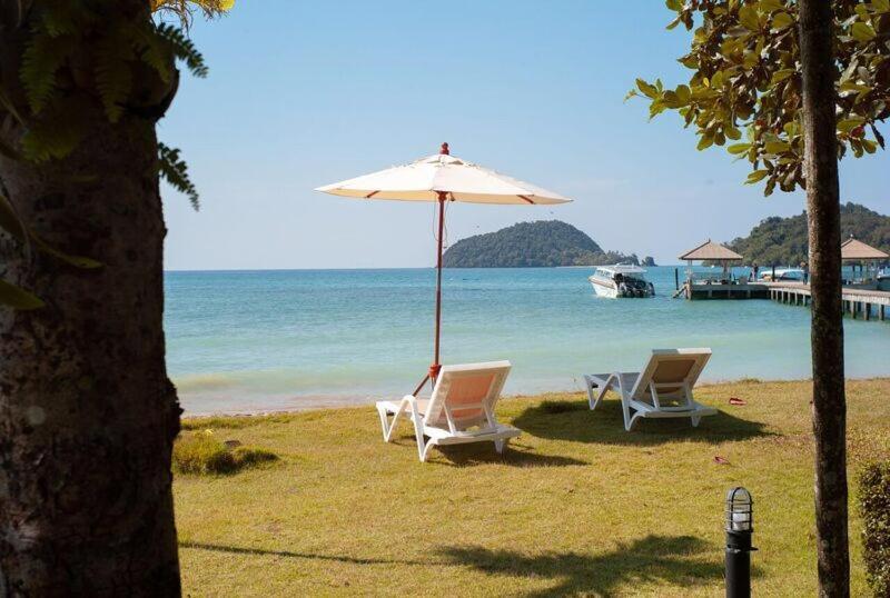 Makathanee Resort Koh Mak Exterior photo